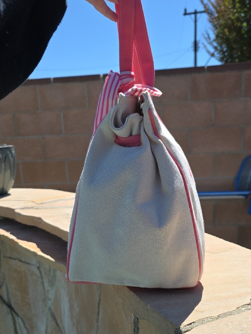 Super Cute Pink-Trim Canvas Tote Bag with Bear Charm - Picture 4 of 6